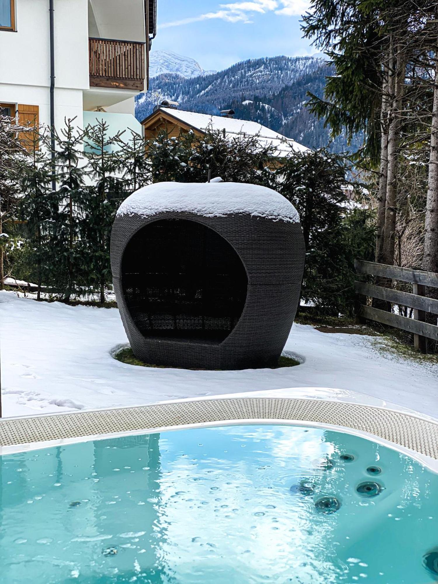 Liondes Chalets St. Vigil Exterior foto