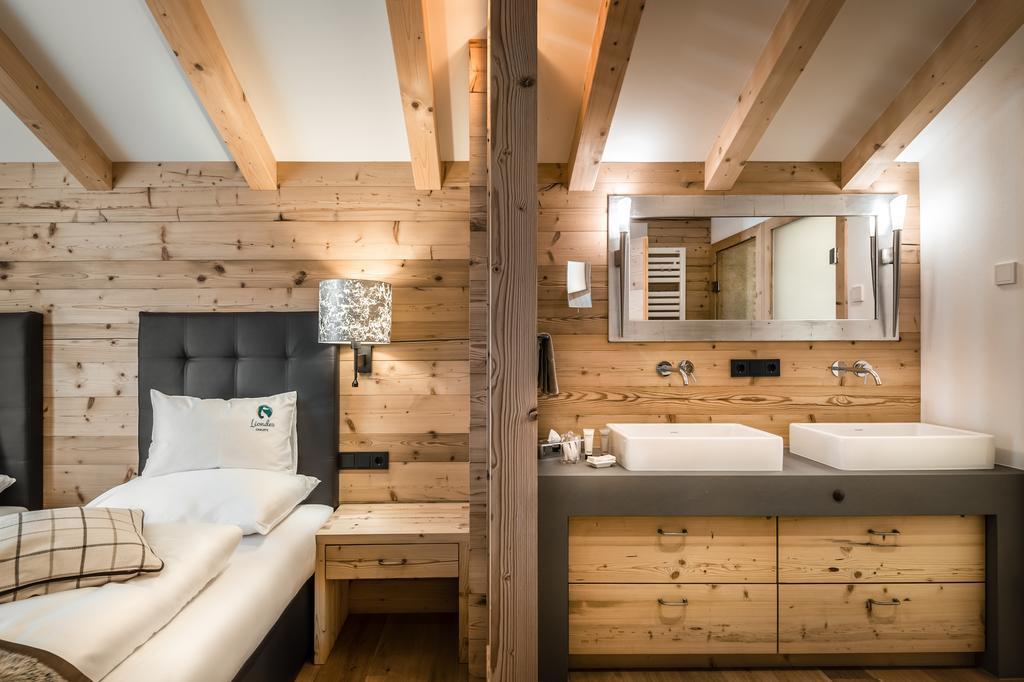 Liondes Chalets St. Vigil Exterior foto